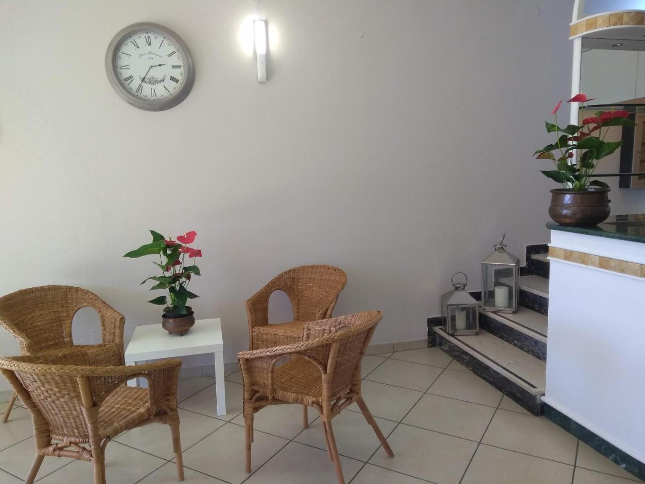 Hotel La Bella Vita Rimini Bagian luar foto